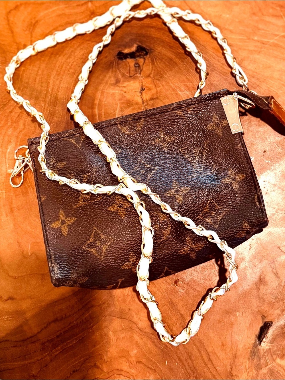 Louis Vuitton vintage monogram converted Crossbody pouchette purse - Picture 2 of 12